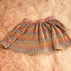 Girls 🌈 rainbow skirt size 8